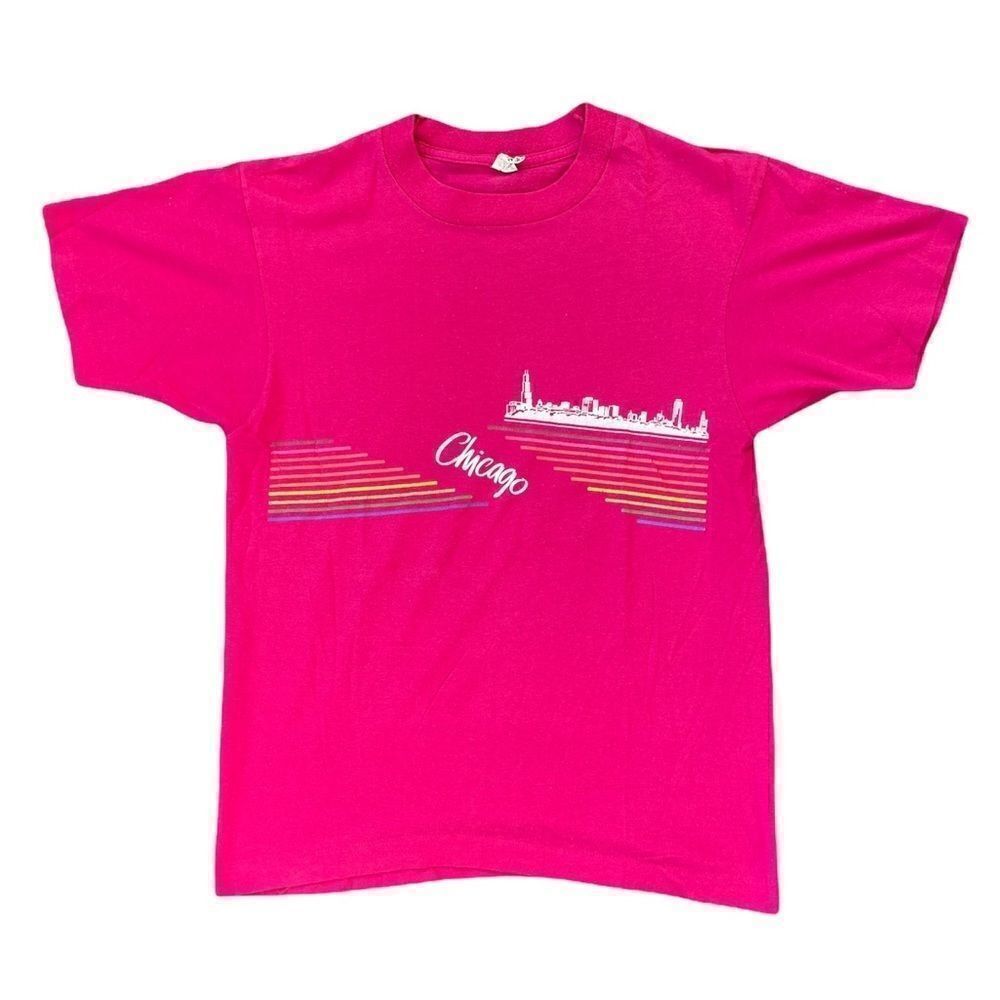 Vintage 1980s Chicago Skyline Pink Screen Stars 50/50 Tee USA Rainbow.